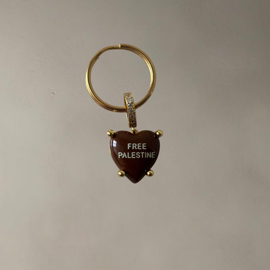 “FREE PALESTINE” HEARTSHAPED KEY/BAG CHAIN • MOCHA